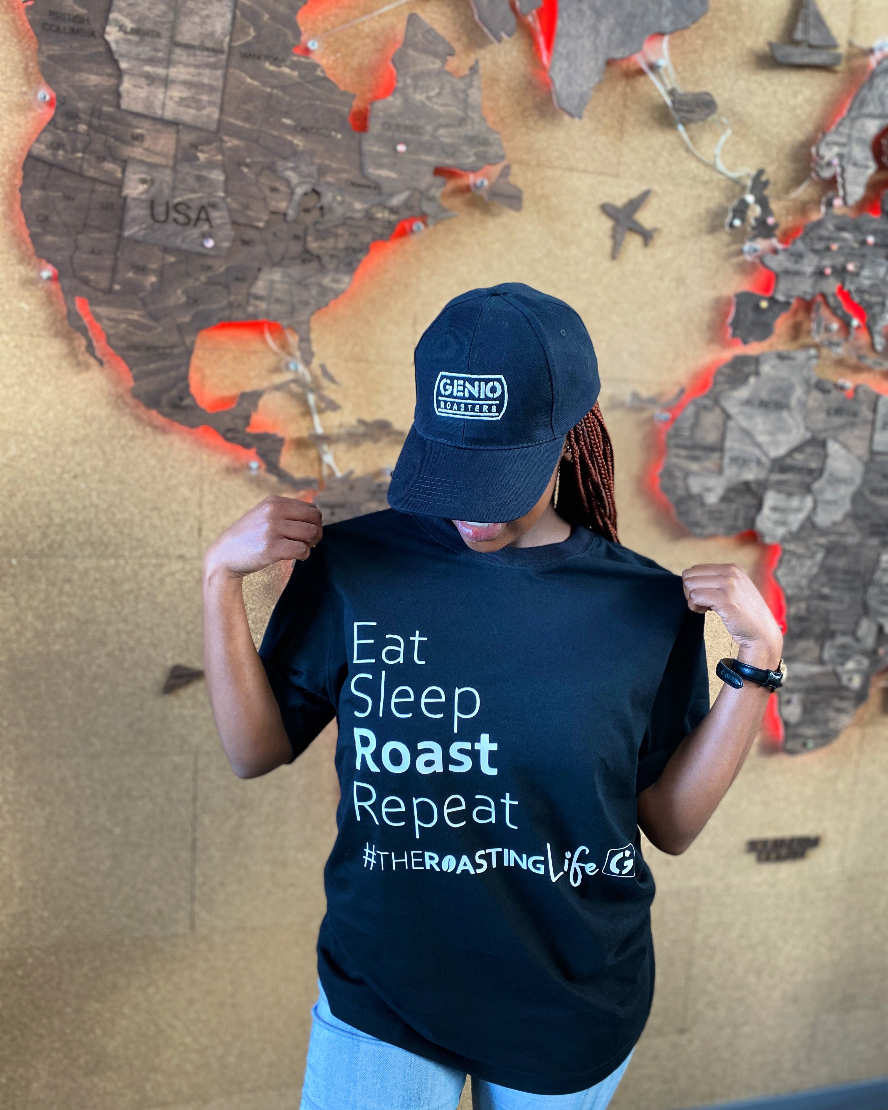 T-Shirt: Eat, Sleep, Roast, Repeat